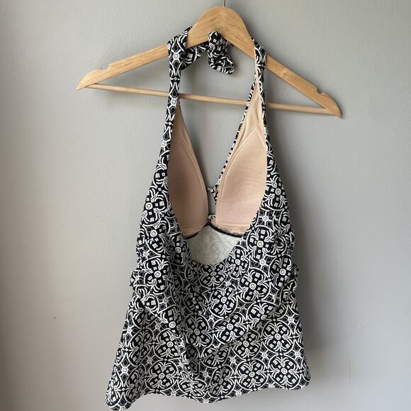 Lands End Tankini Top Black White Geometric Swim Women’s‎ size 8 Built In Bra - Picture 4 of 10